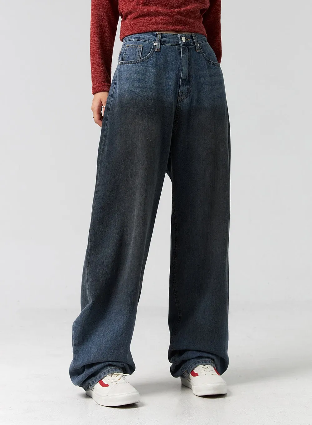 Comfy Wide-Leg Washed Jeans CG325