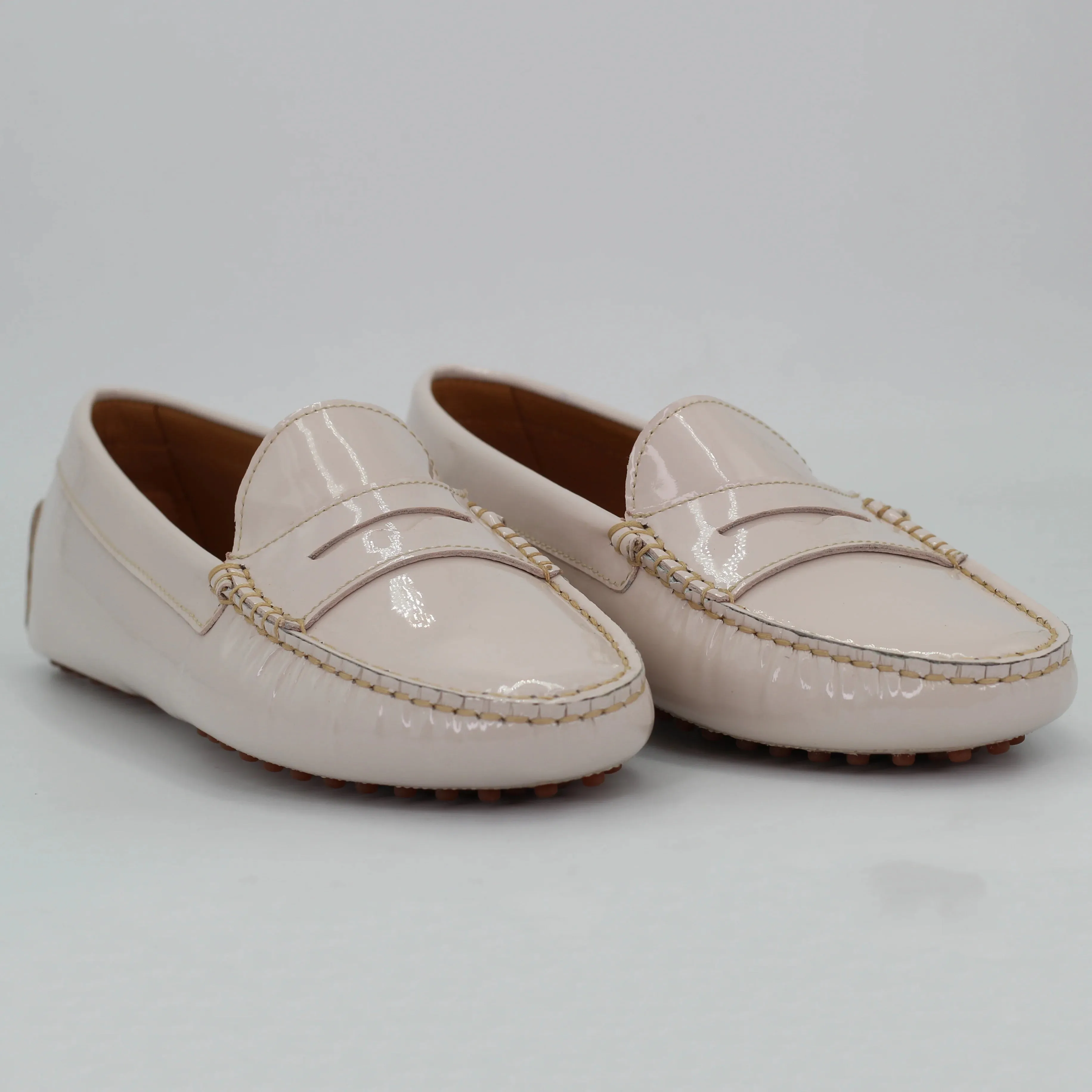 Women's Genuine Leather Vernice Driver Shoe in Conchiglia Nude (COND0402)